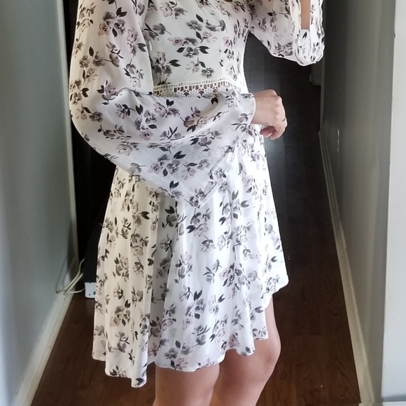 👗HOLLISTER DRESS - Picture 9 of 9